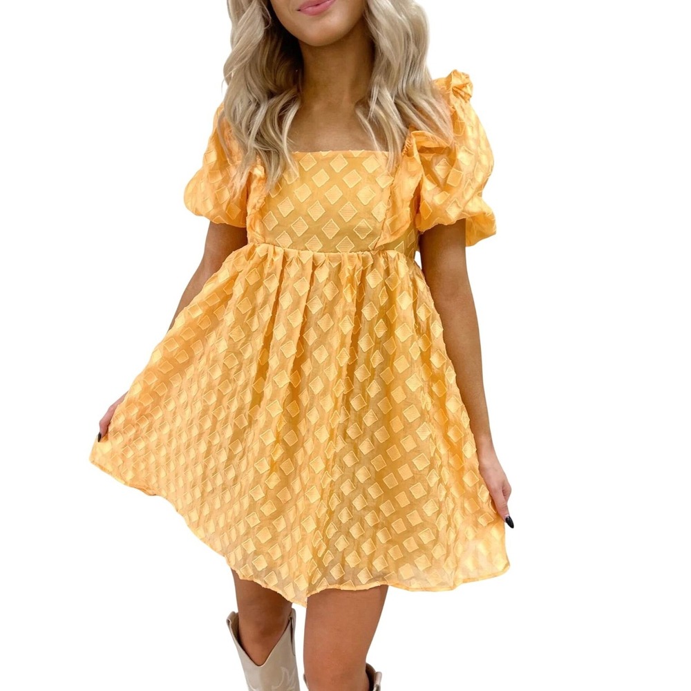 STORIA Unforgettable Golden Sunrise Textured Babydoll Dress Small‎